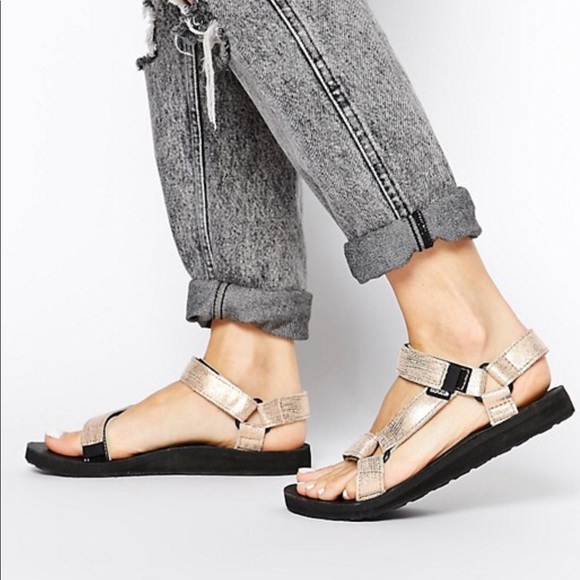 Urban Outfitters Shoes - Original Metallic Gold Embossed Iridescent Sandal